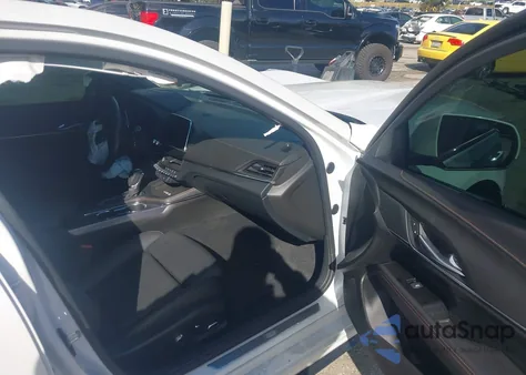 2024 Cadillac Ct4 Sport z USA, uszkodzony, nr VIN 1G6DC5RK7R0114944